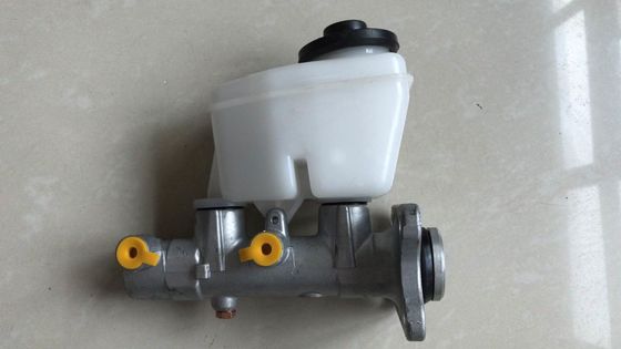 47201-60520 Silinder Sub-Assy Brake Master FITS TOYOTA 47201-60520 Brake Master Cylinder FITS TOYOTA LAND CRUISER FITS TOYOTA 47025-60520 Brake Master Cylinder Sub-Assembly