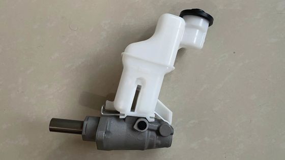 47028-48030 FITS TOYOTA 47028-42030 Silinder Sub-Assy Brake Master W/Plate 47028-48030 FITS TOYOTA Silinder Sub-Assy Brake Master w/Plate 4702848030 Genui
