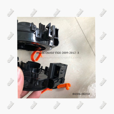 84306-0K050 Suku Cadang Kendaraan Spiral Cable Clock Spring Untuk Toyota Fortuner Innova